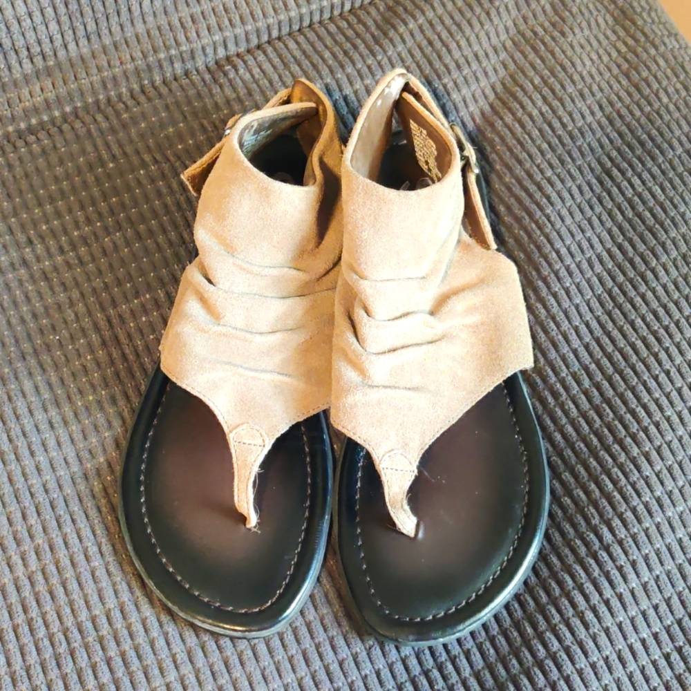 SO Ankle Strap Sandals